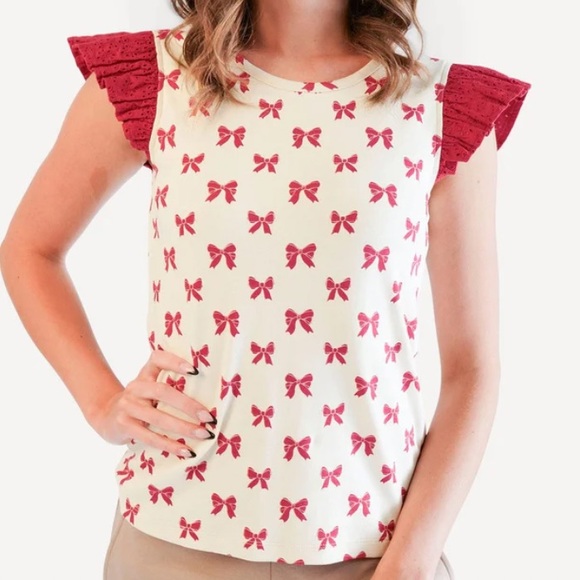 kate quinn Tops - Kate Quinn Organic Cotton Retro Flutter Tee Red Bow Print Size Large